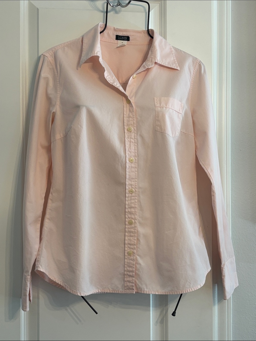 J. Crew Women’s Pink Long Sleeve Classic Button-Down Cotton Shirt. Medium